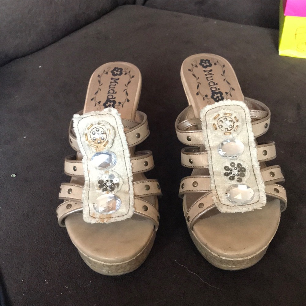 Wedge heel